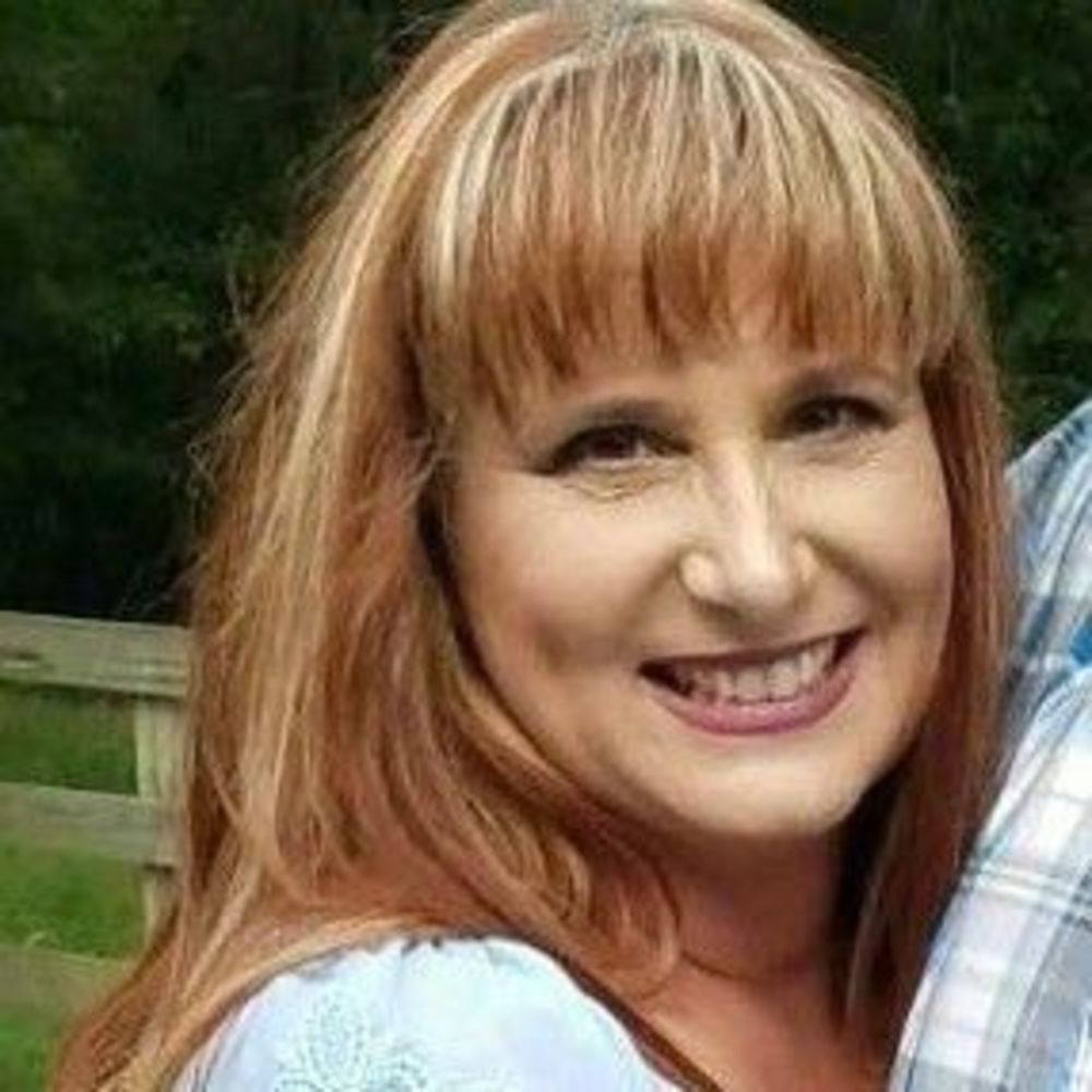 Meet your Posher, Teresa